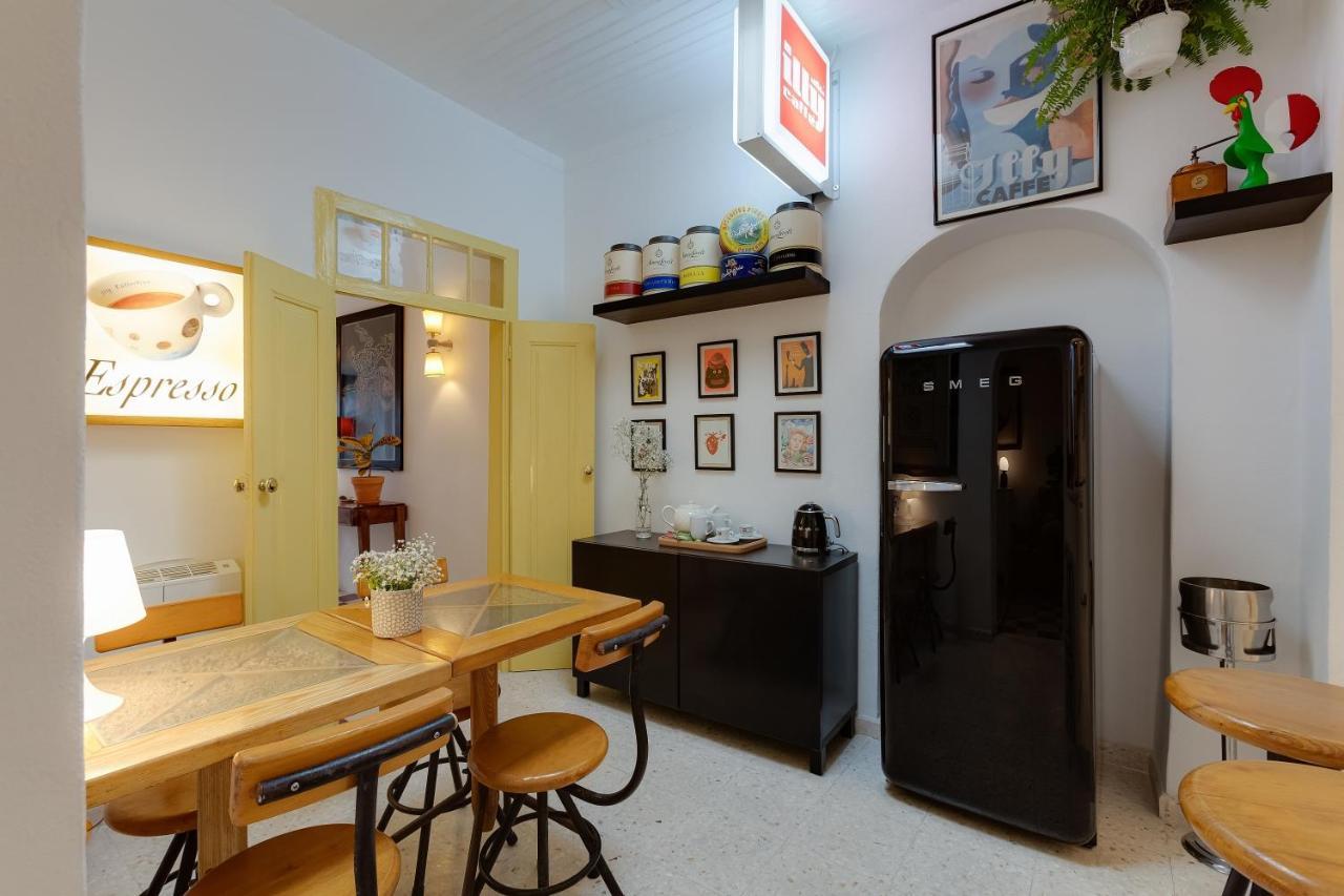 Your Vintage Townhouse Lagos Luaran gambar