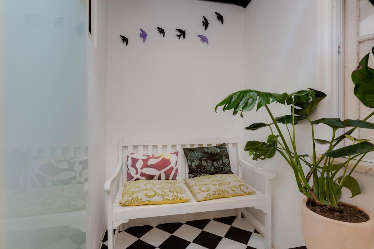 Your Vintage Townhouse Lagos Luaran gambar